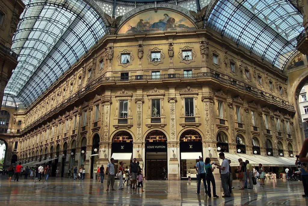 Bed+Art Milano Centrale Μιλάνο